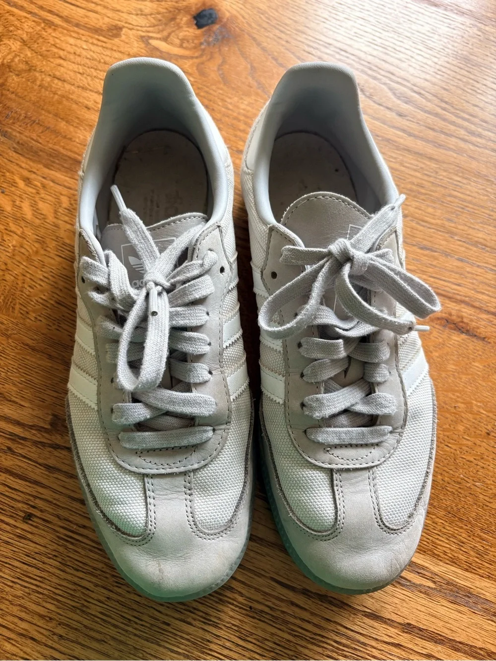 Adidas Samba Men’s 8 Suede & Mesh Sneaker Shoes in Light Gray on Gray